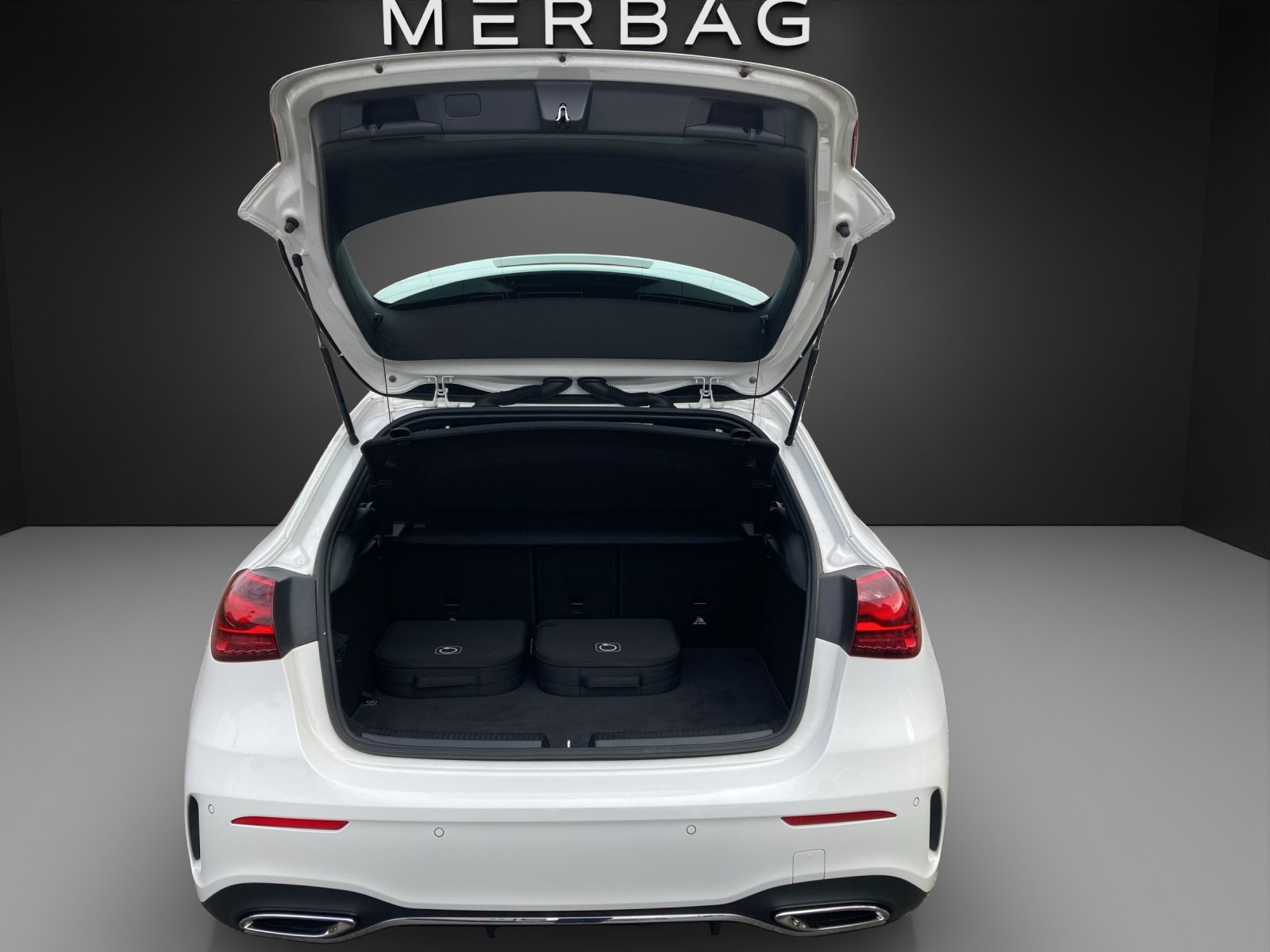 MERCEDES-BENZ A 250 e EQ Star 8G-DCT, Plug-in-Hybrid Petrol/Electric, Second hand / Used, Automatic - 5