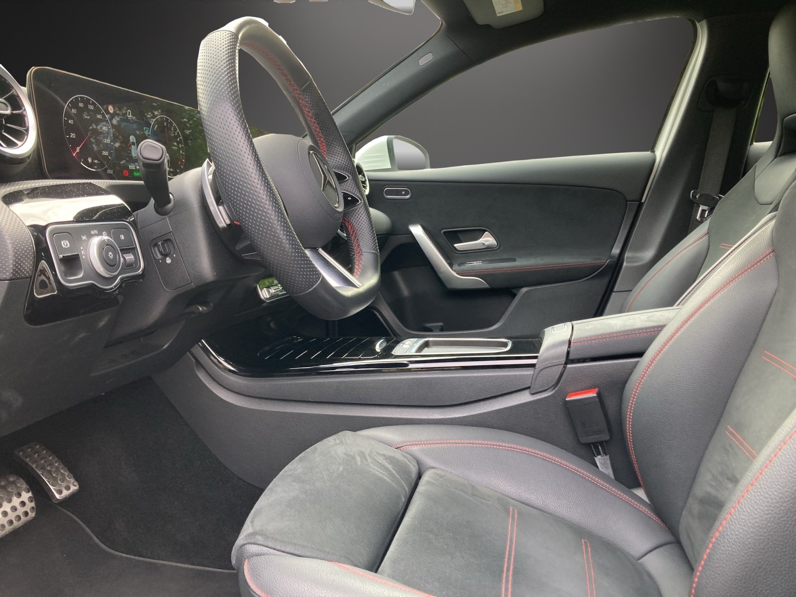 MERCEDES-BENZ A 250 e EQ Star 8G-DCT, Plug-in-Hybrid Petrol/Electric, Second hand / Used, Automatic - 6