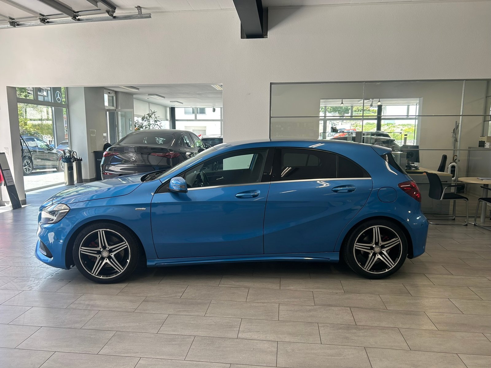 MERCEDES-BENZ A 250 Sport 4Matic 7G-DCT, Benzin, Occasion / Gebraucht, Automatik - 4