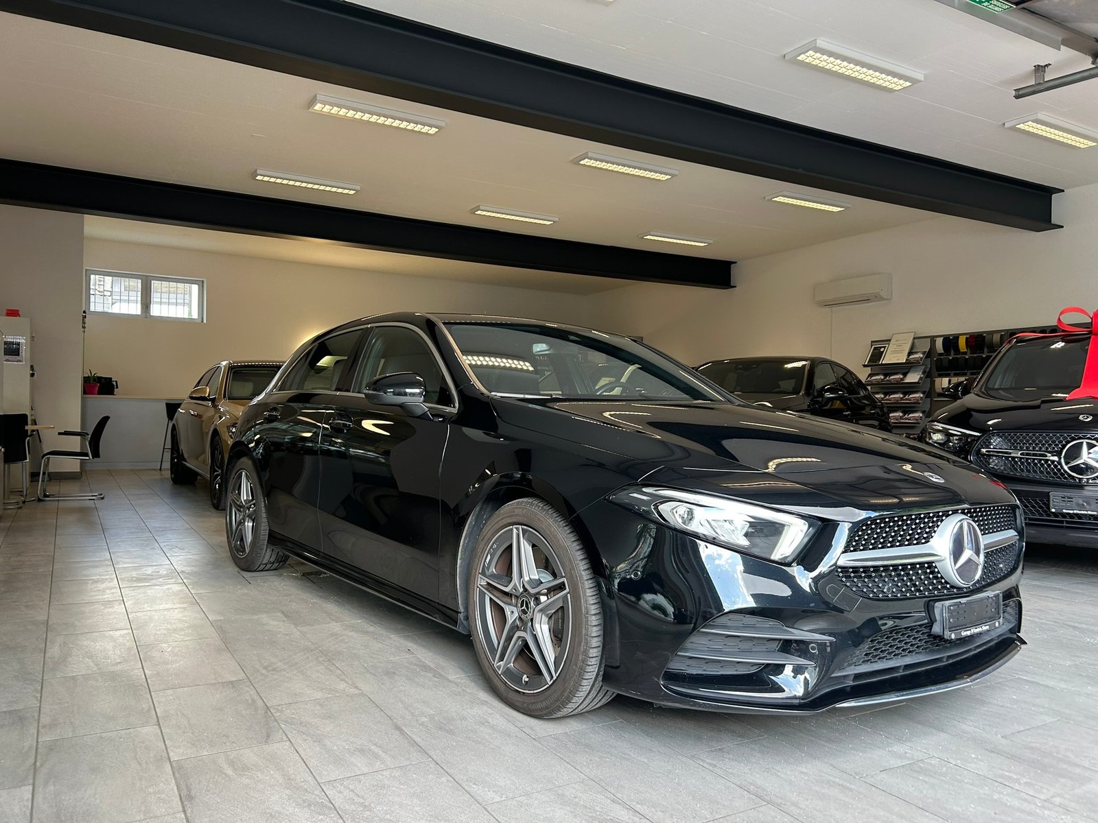 MERCEDES-BENZ A 250 AMG Line 4Matic 7G-DCT
