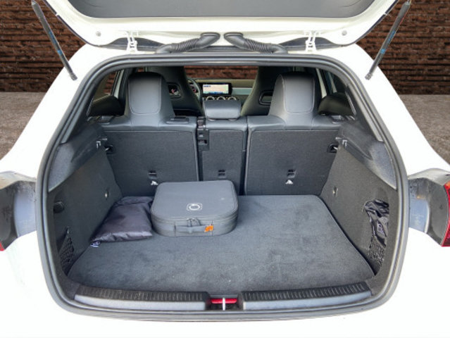 MERCEDES-BENZ A 250 e EQ Star 8G-DCT, Occasion / Utilisé, Automatique - 7