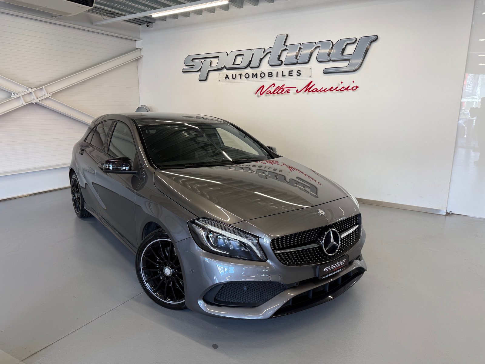 MERCEDES-BENZ A 250 AMG Line 4Matic 7G-DCT