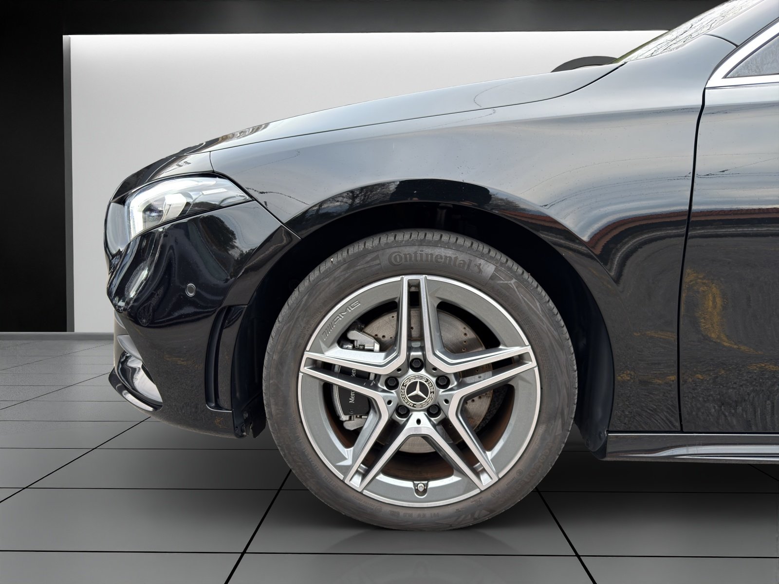 MERCEDES-BENZ A 250e AMG Line 8G-DCT, Plug-in-Hybrid Petrol/Electric, Second hand / Used, Automatic - 5