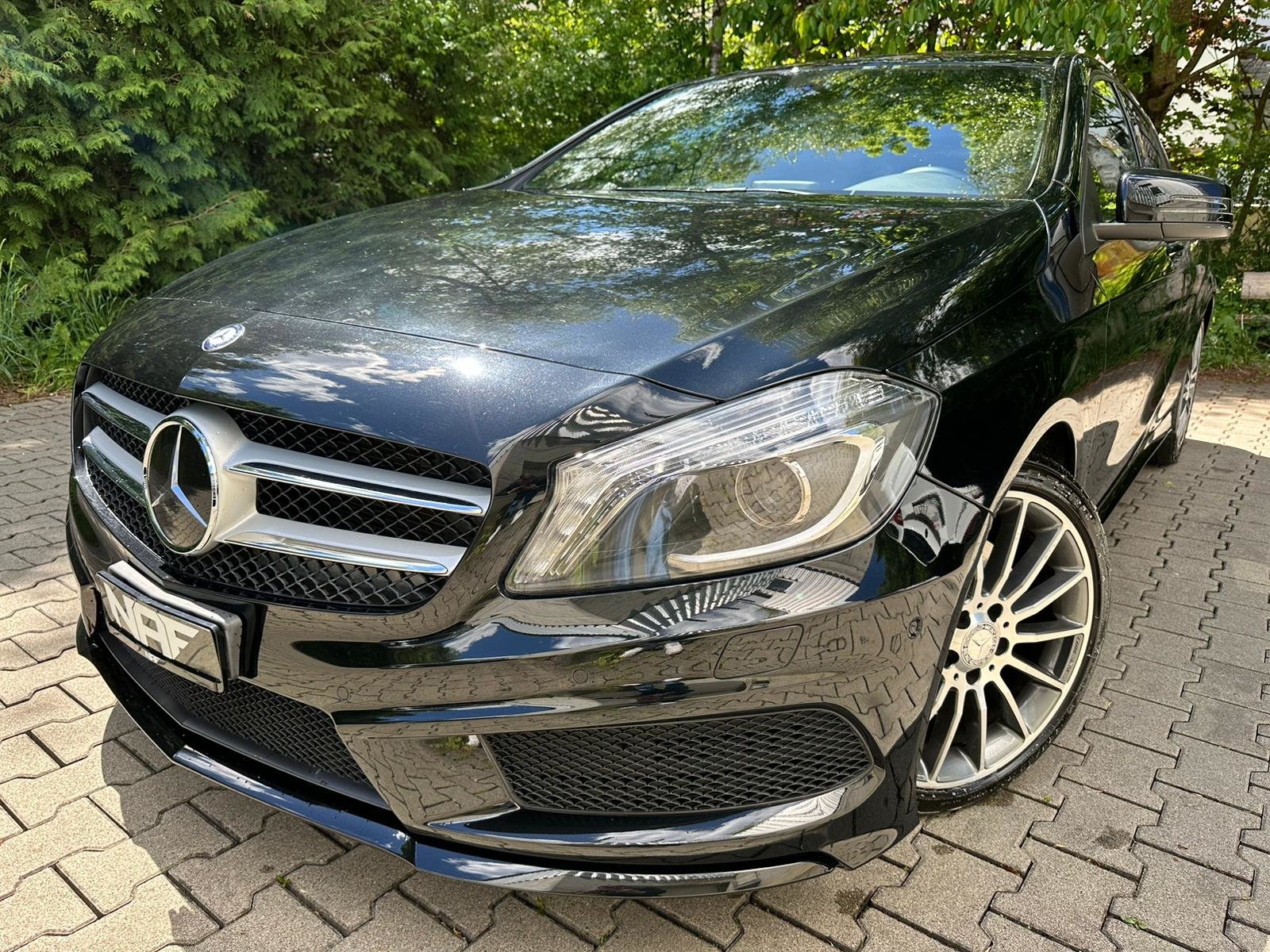 MERCEDES-BENZ A 250 AMG Line 4Matic 7G-DCT