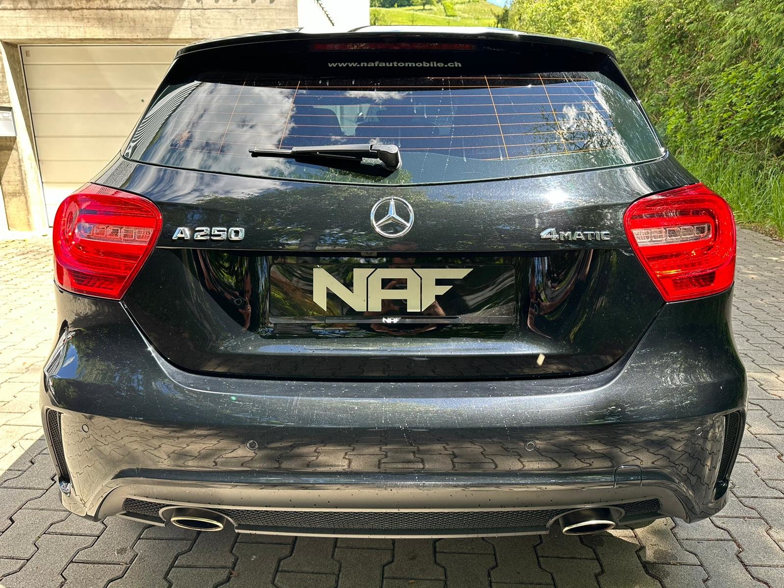 MERCEDES-BENZ A 250 AMG Line 4Matic 7G-DCT, Benzin, Occasion / Gebraucht, Automatik - 4