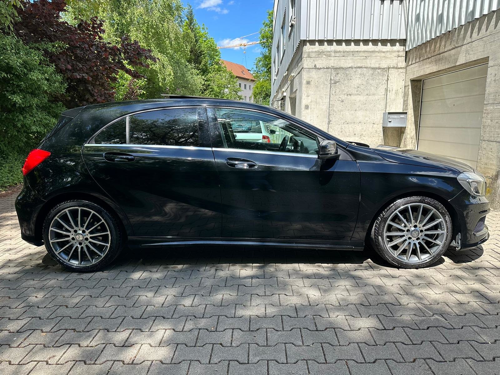 MERCEDES-BENZ A 250 AMG Line 4Matic 7G-DCT, Benzin, Occasion / Gebraucht, Automatik - 6