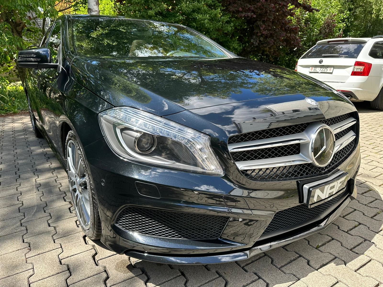 MERCEDES-BENZ A 250 AMG Line 4Matic 7G-DCT, Benzin, Occasion / Gebraucht, Automatik - 7