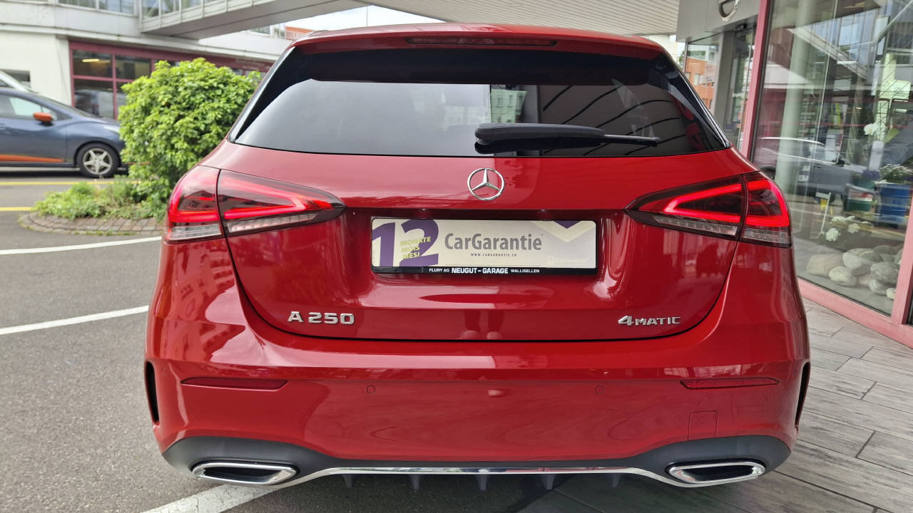 MERCEDES-BENZ A 250 AMG Line 4m Limousine, Benzina, Occasioni / Usate, Automatico - 5