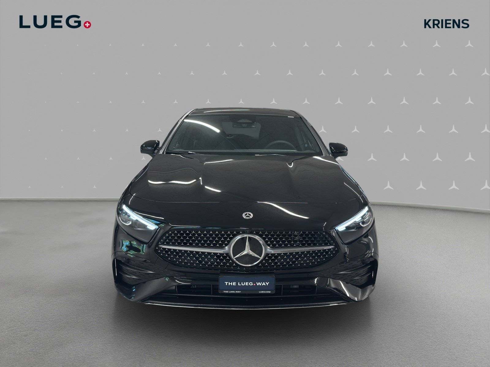 MERCEDES-BENZ A 250 4M - AMG / DISTRONIC / 360 Grad Kamera /, Hybride Léger Essence/Électricité, Occasion / Utilisé, Automatique - 7