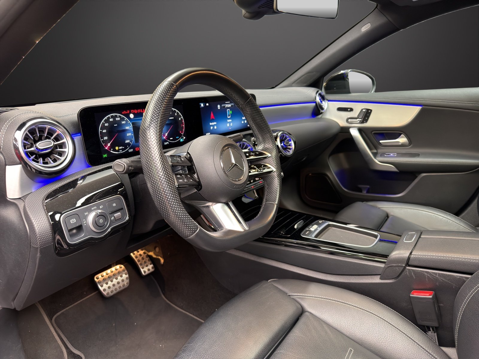 MERCEDES-BENZ A 250 AMG Line 4Matic, Benzina, Occasioni / Usate, Automatico - 7