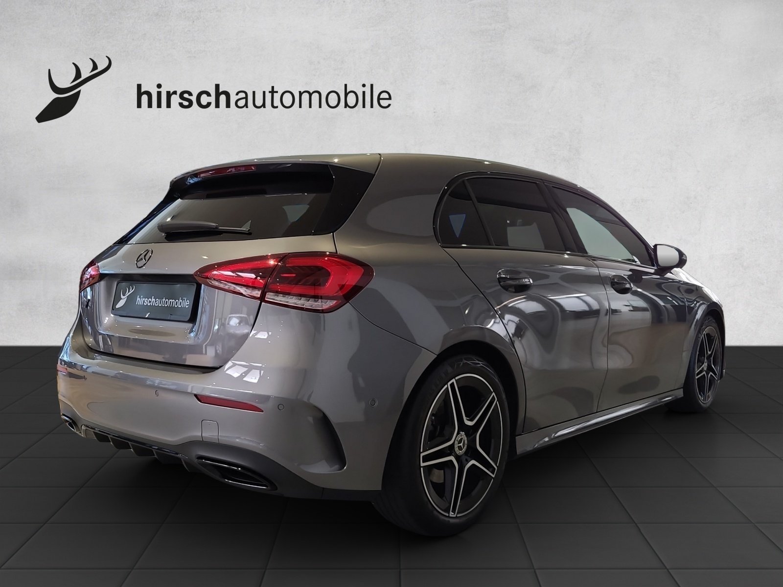 MERCEDES-BENZ A 250 AMG Line 4Matic, Benzin, Occasion / Gebraucht, Automatik - 4