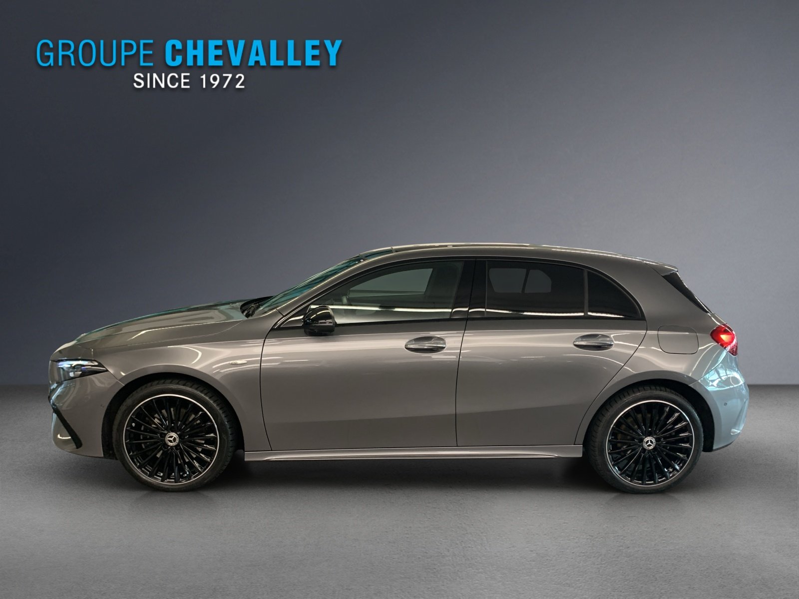 MERCEDES-BENZ A 250 e 8G-DCT, Plug-in-Hybrid Benzin/Elektro, Occasion / Gebraucht, Automatik - 4