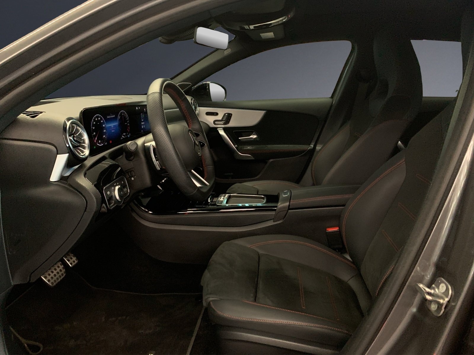 MERCEDES-BENZ A 250 e 8G-DCT, Plug-in-Hybrid Benzin/Elektro, Occasion / Gebraucht, Automatik - 6