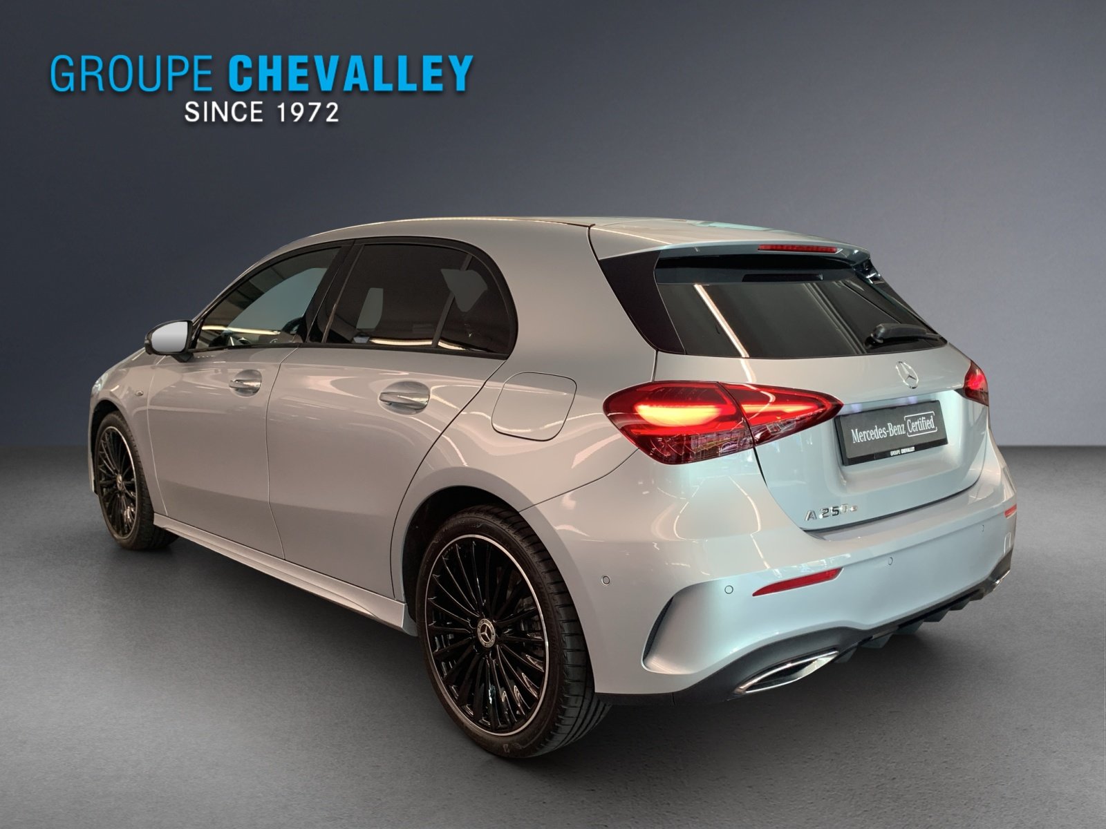 MERCEDES-BENZ A 250 e 8G-DCT, Plug-in-Hybrid Benzin/Elektro, Occasion / Gebraucht, Automatik - 3