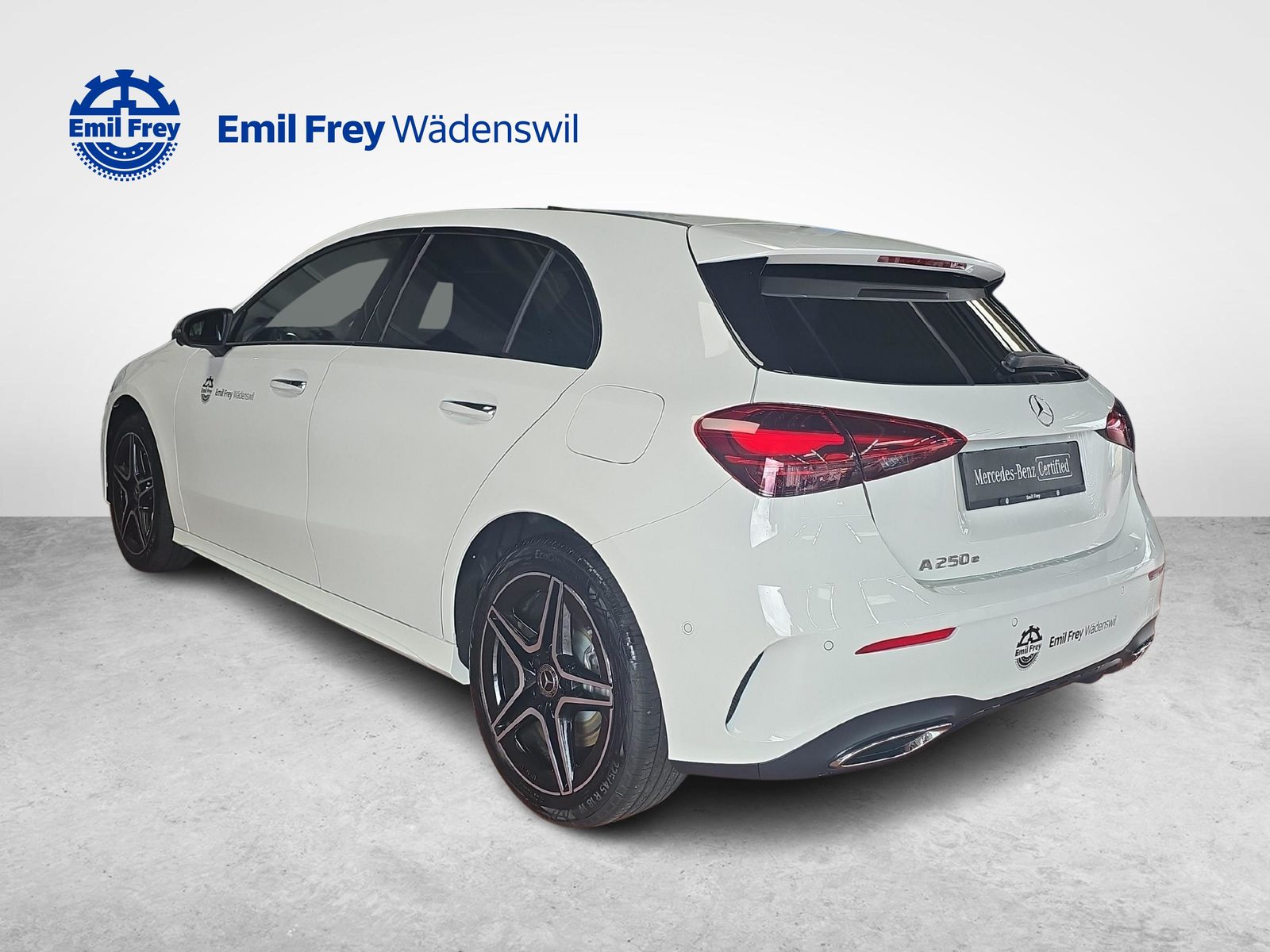 MERCEDES-BENZ A 250 e EQ Star AMG Line, Hybride Rechargeable Essence/Électricité, Occasion / Utilisé, Automatique - 3