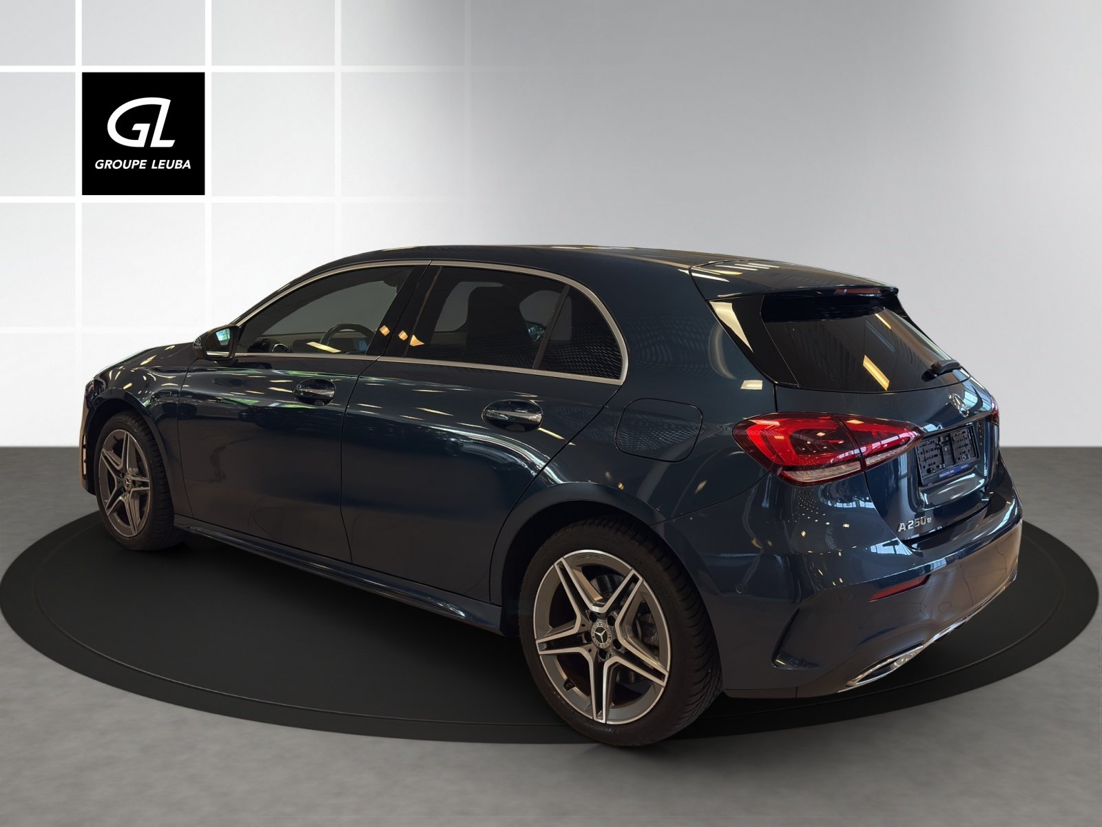 MERCEDES-BENZ A 250e AMG Line, Hybride Rechargeable Essence/Électricité, Occasion / Utilisé, Automatique - 4