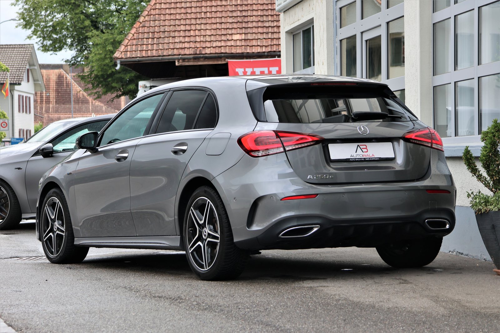 MERCEDES-BENZ A 250e AMG Line 8G-DCT, Plug-in-Hybrid Benzina/Elettrica, Occasioni / Usate, Automatico - 3