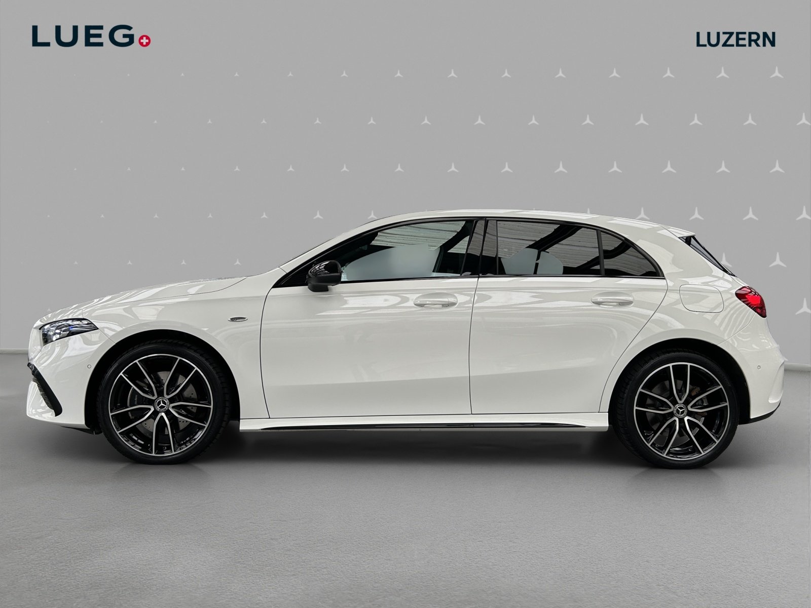MERCEDES-BENZ A 250 e EQ Star 8G-DCT, Hybride Rechargeable Essence/Électricité, Occasion / Utilisé, Automatique - 2
