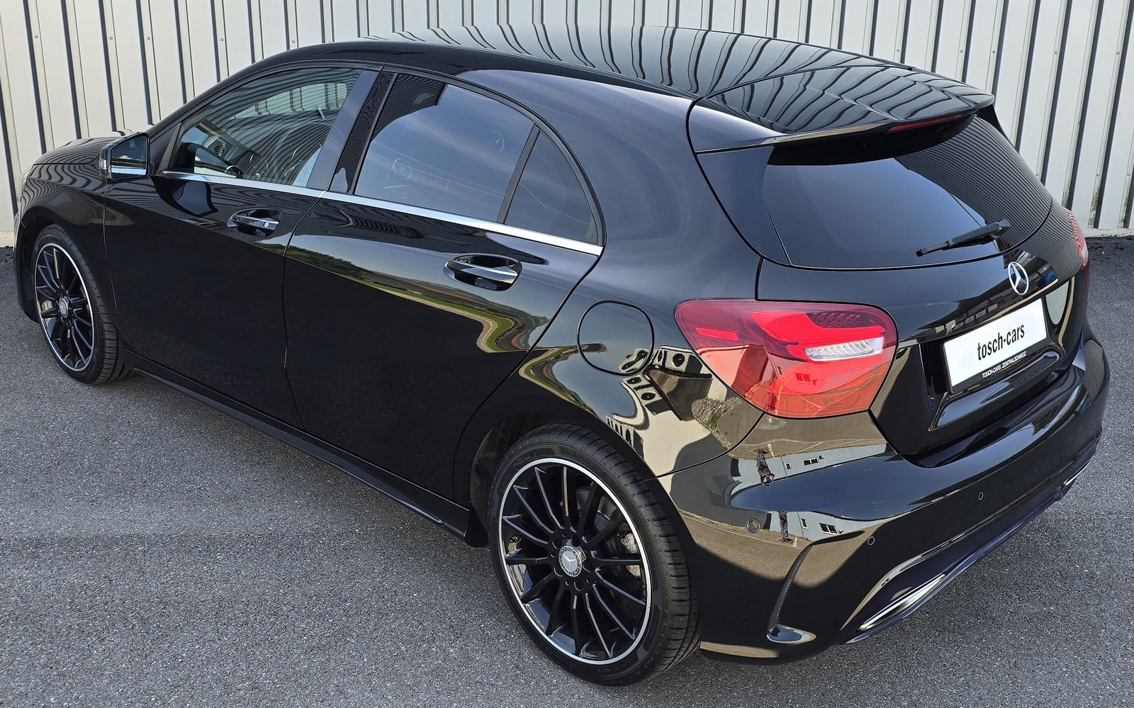 MERCEDES-BENZ A 250 AMG Line 7G-DCT, Petrol, Second hand / Used, Automatic - 6