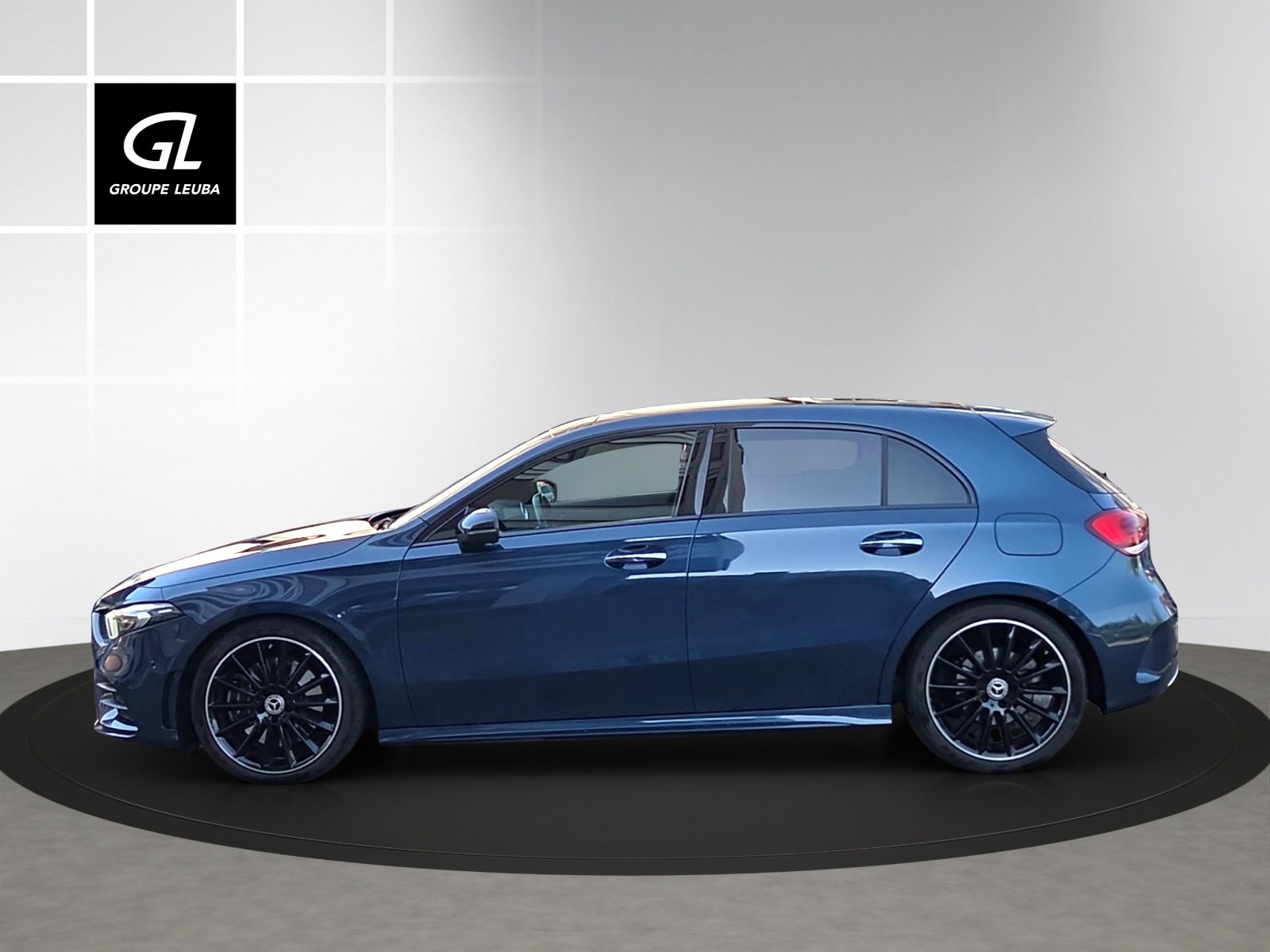 MERCEDES-BENZ A 250 4Matic AMG Line 4Matic 7G-DCT, Petrol, Second hand / Used, Automatic - 3