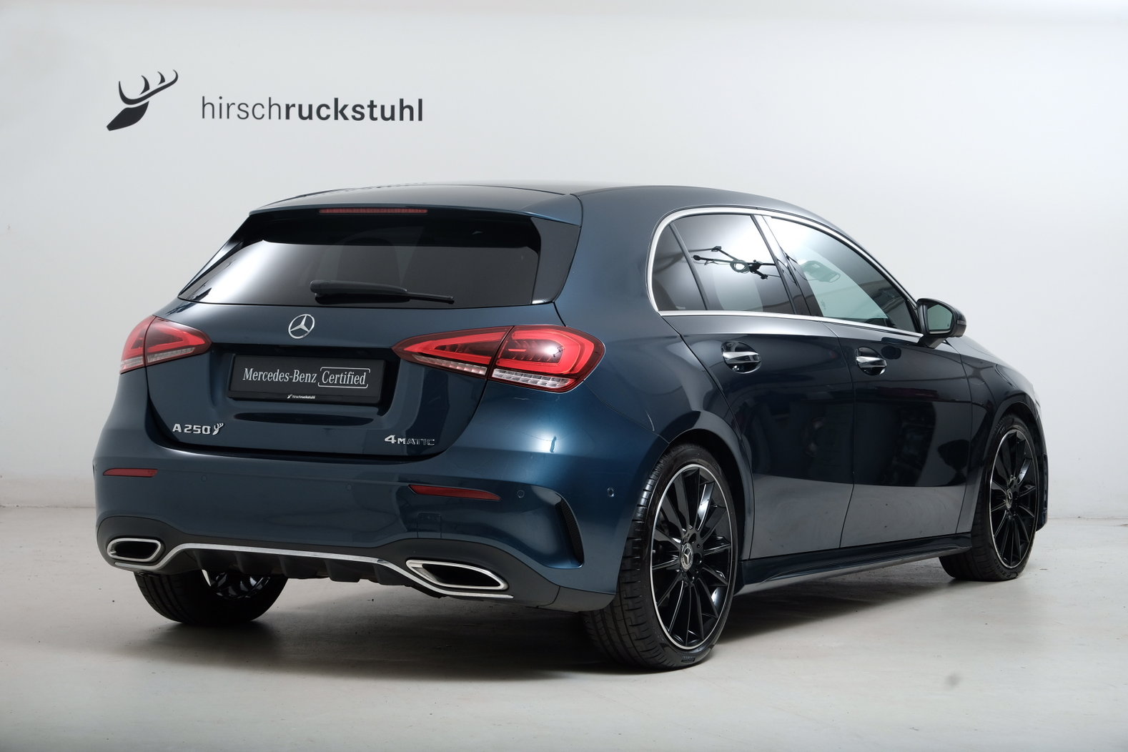 MERCEDES-BENZ A 250 AMG Line 4Matic, Petrol, Second hand / Used, Automatic - 4