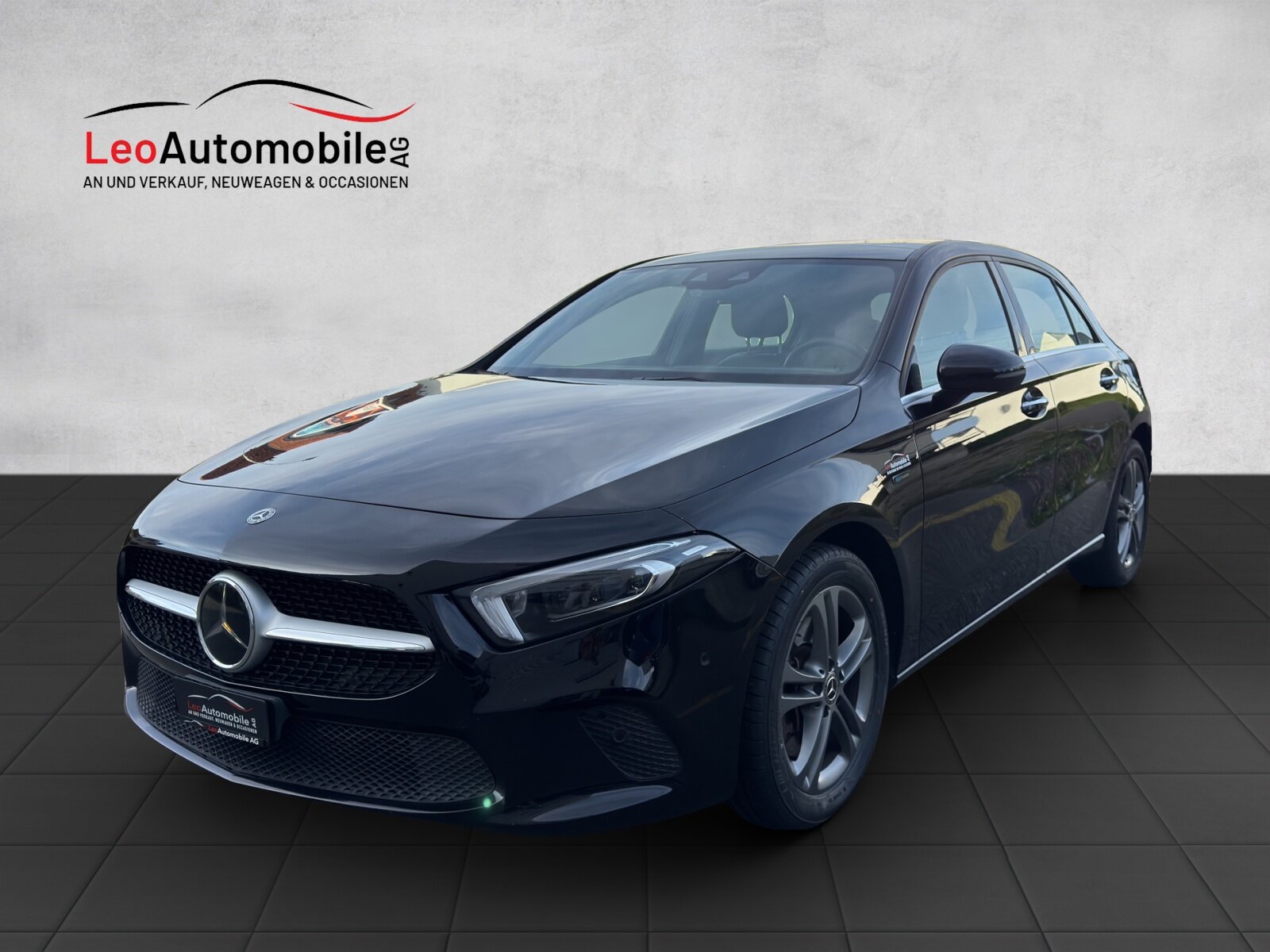MERCEDES-BENZ A 250e AMG Line 8G-DCT