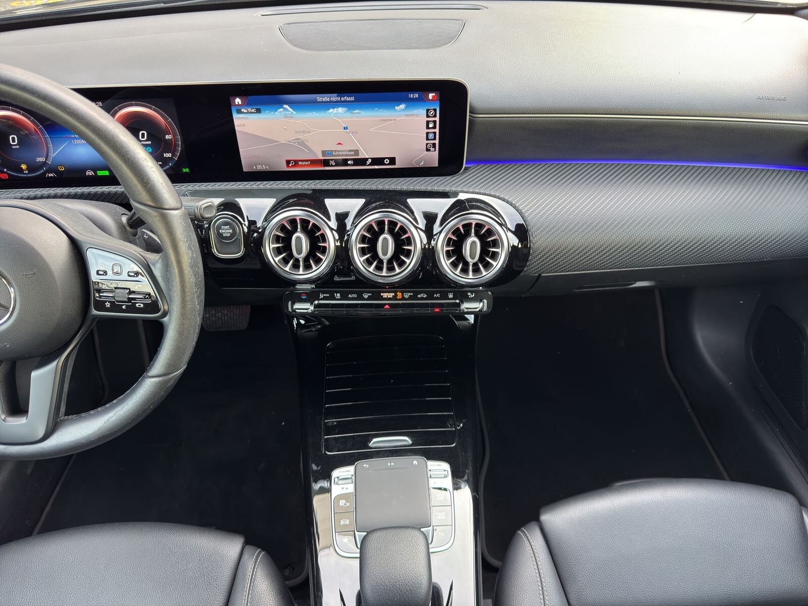 MERCEDES-BENZ A 250e AMG Line 8G-DCT, Plug-in-Hybrid Benzin/Elektro, Occasion / Gebraucht, Automatik - 5