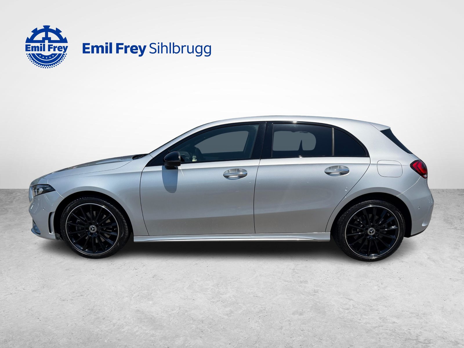 MERCEDES-BENZ A 250 e AMG Line, Hybride Rechargeable Essence/Électricité, Occasion / Utilisé, Automatique - 6