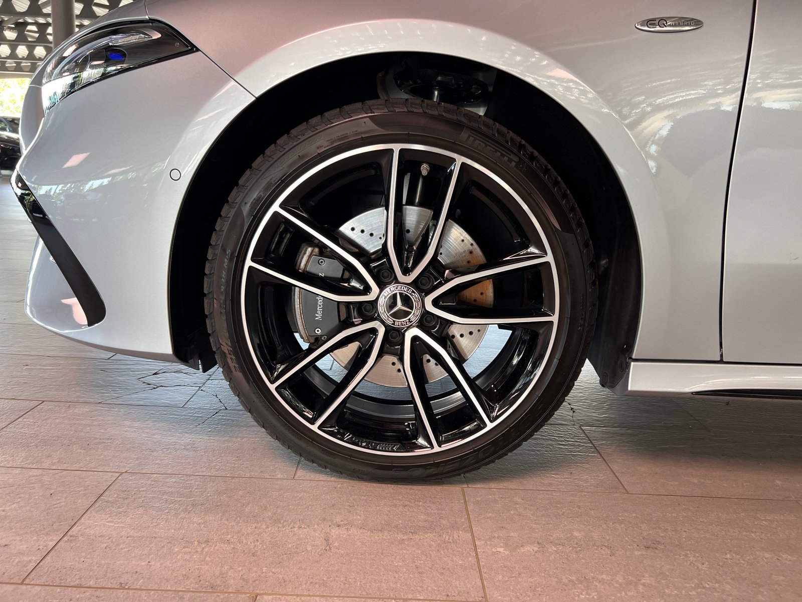 MERCEDES-BENZ A 250 e EQ Star 8G-DCT, Plug-in-Hybrid Benzin/Elektro, Occasion / Gebraucht, Automatik - 6
