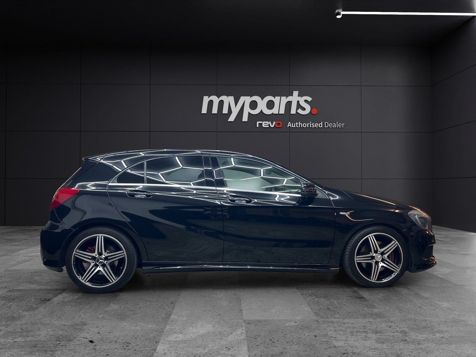 MERCEDES-BENZ A 250 Sport 7G-DCT, Benzin, Occasion / Gebraucht, Automatik - 4