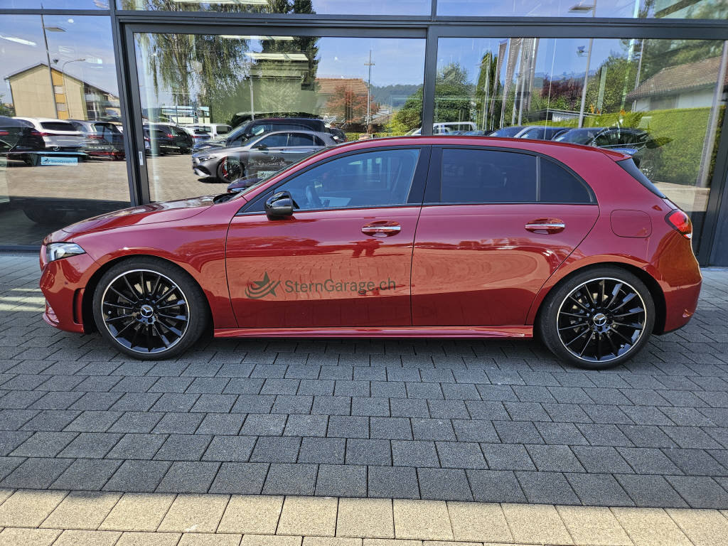 MERCEDES-BENZ A 250 4Matic AMG Line, Benzin, Occasion / Gebraucht, Automatik - 2