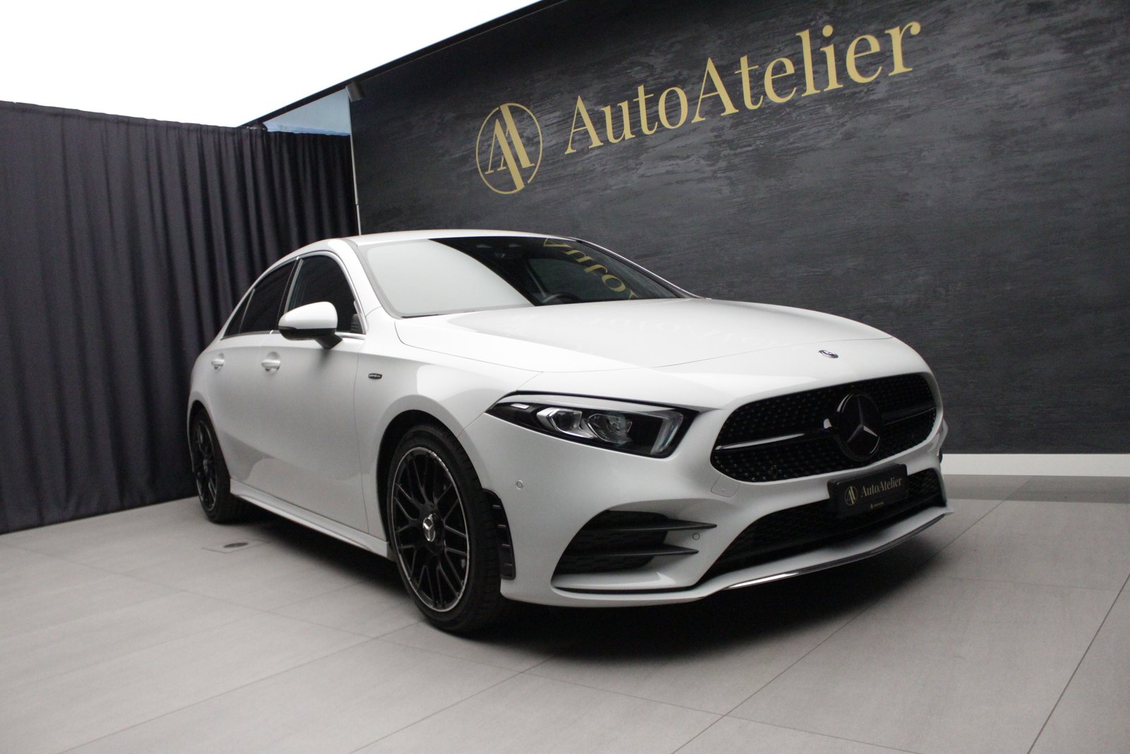MERCEDES-BENZ A 250 4Matic AMG Line 4Matic 7G-DCT