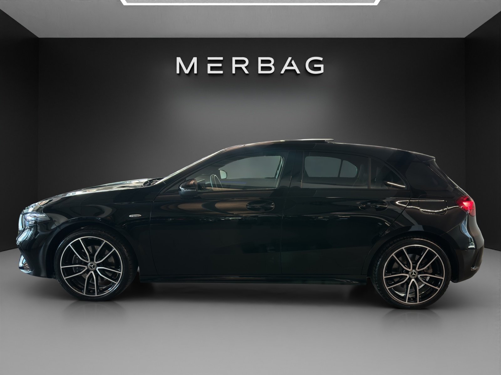 MERCEDES-BENZ A 250 e EQ Star 8G-DCT, Plug-in-Hybrid Benzin/Elektro, Occasion / Gebraucht, Automatik - 3