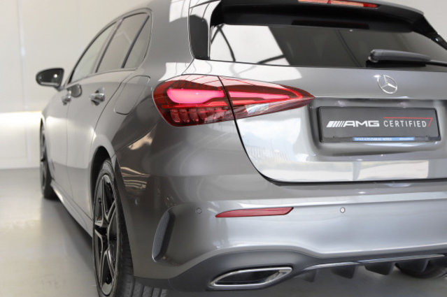 MERCEDES-BENZ A 250 4Matic 8G-DCT, Mild-Hybrid Petrol/Electric, Second hand / Used, Automatic - 4