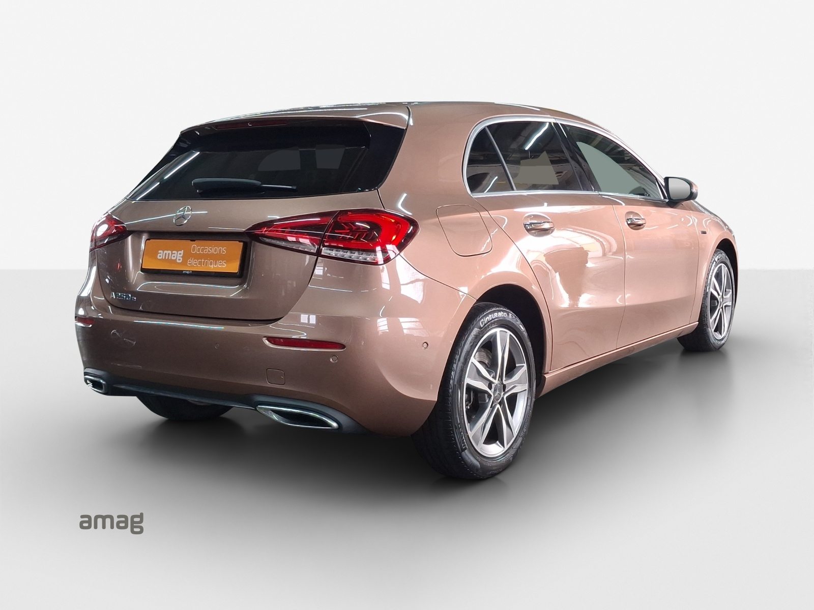 MERCEDES-BENZ A 250e Progressive, Essence, Occasion / Utilisé, Automatique - 6