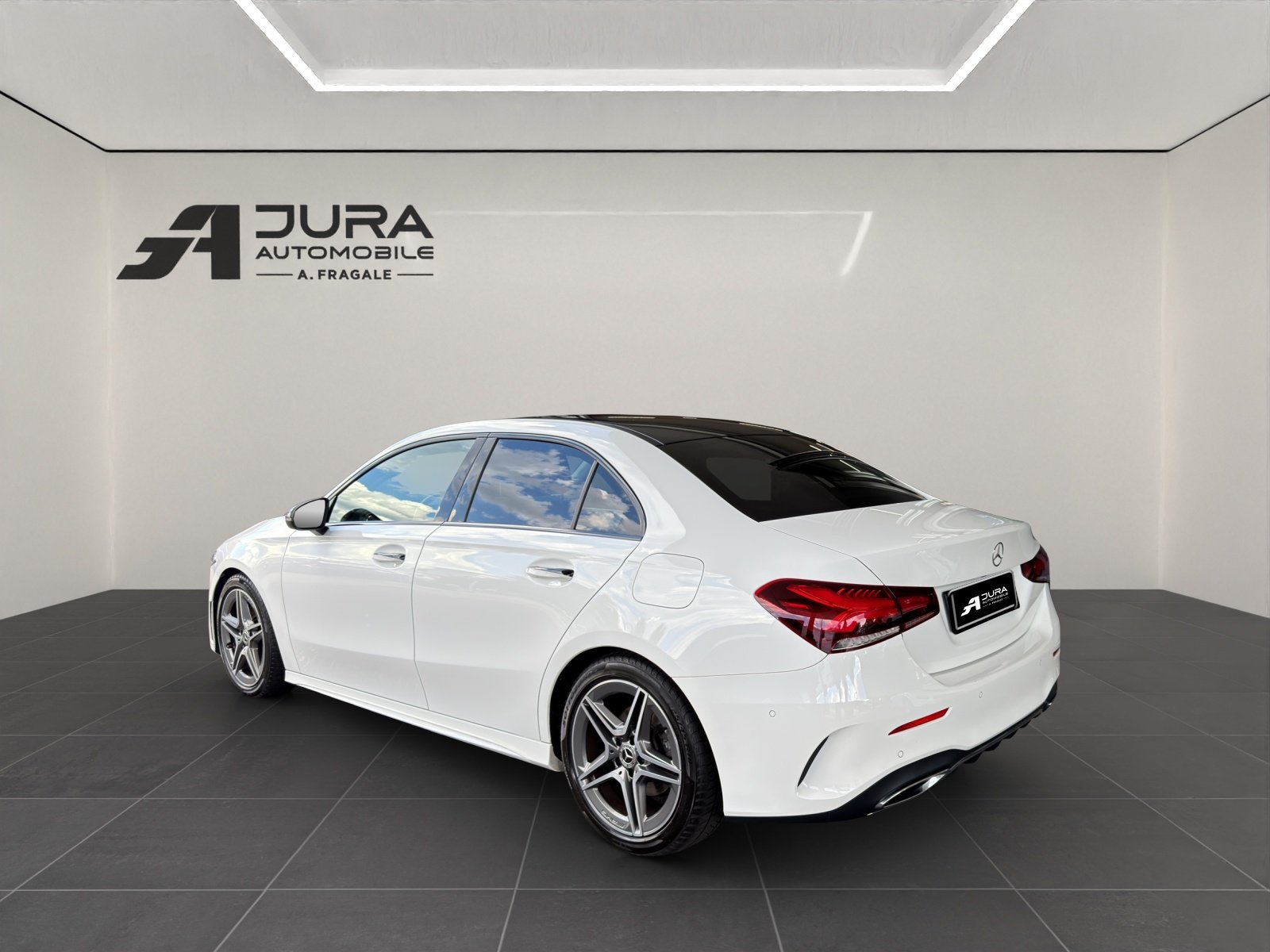 MERCEDES-BENZ A 250 AMG Line 4x4 Limousine, Benzina, Occasioni / Usate, Automatico - 5