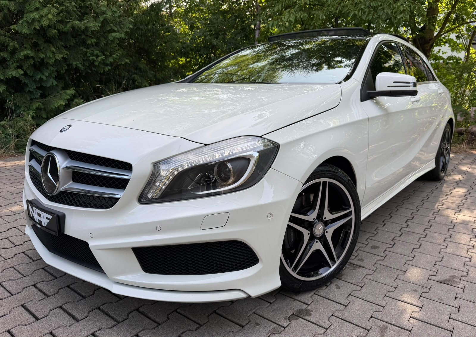 MERCEDES-BENZ A 250 AMG Line 4Matic 7G-DCT