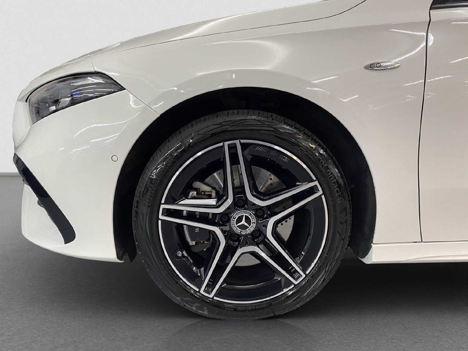 MERCEDES-BENZ A 250 e EQ Star AMG Line, Plug-in-Hybrid Petrol/Electric, Second hand / Used, Automatic - 7