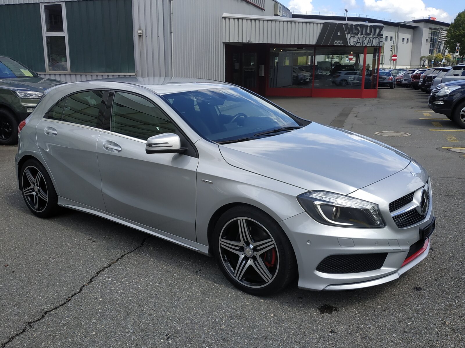 MERCEDES-BENZ A 250 Sport 7G-DCT AMG Line, Benzin, Occasion / Gebraucht, Automatik - 2