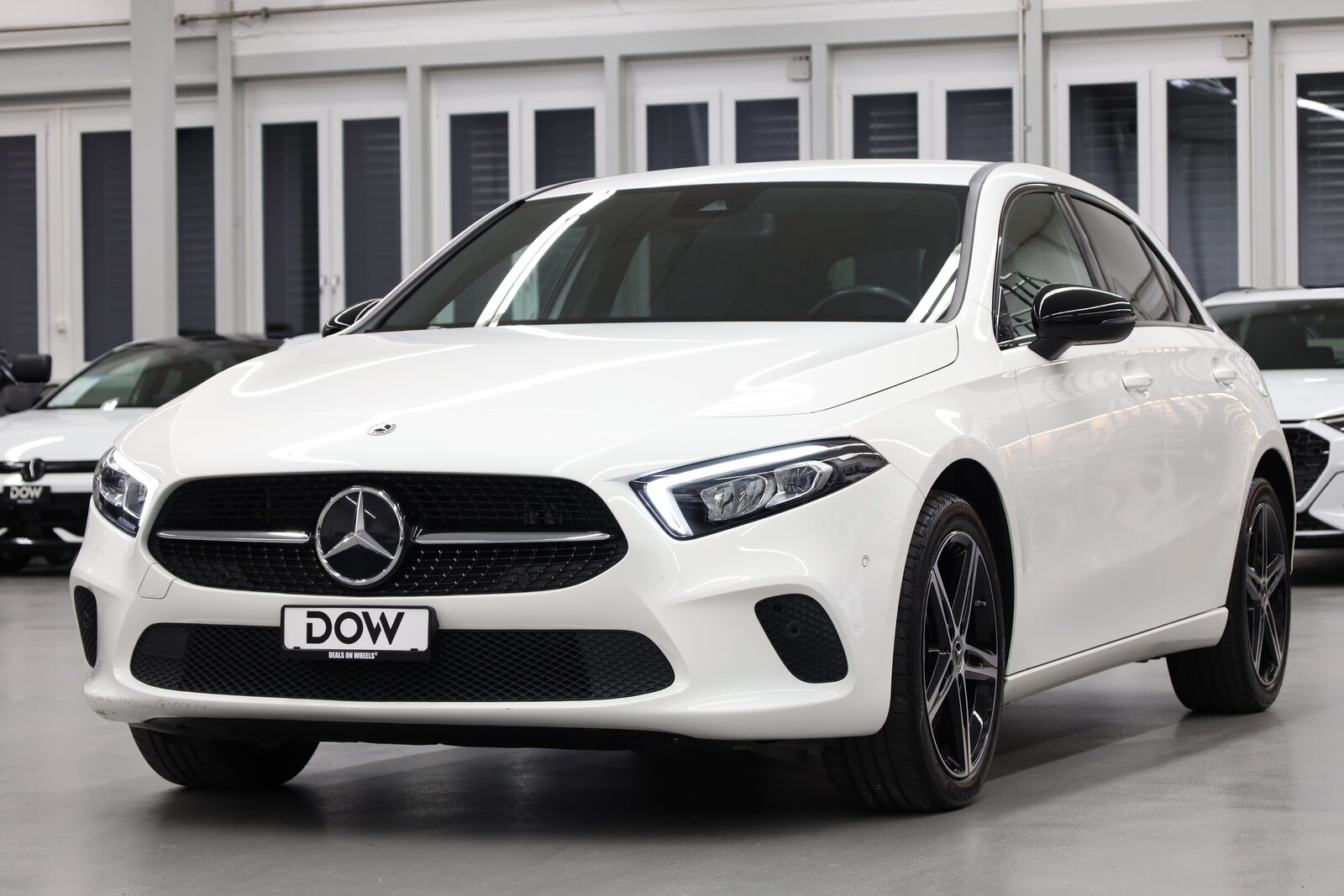 MERCEDES-BENZ A 250 e Progressive, Plug-in-Hybrid Benzin/Elektro, Occasion / Gebraucht, Automatik - 3