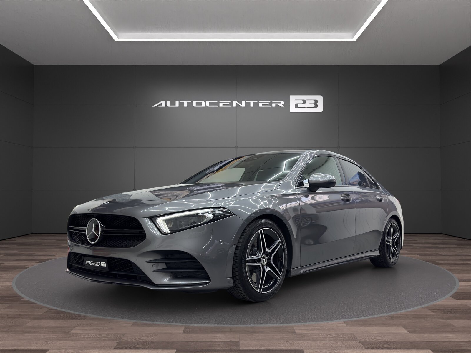MERCEDES-BENZ A 250 AMG Line 7G-DCT