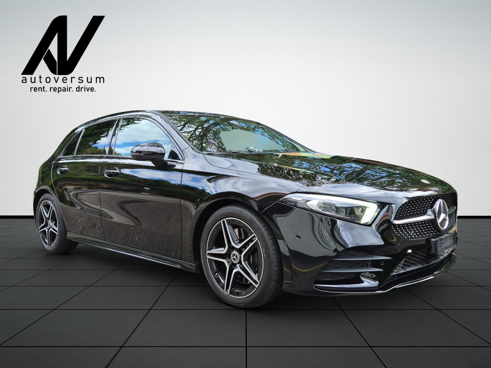 MERCEDES-BENZ W177 A Limousine A 250 AMG Line