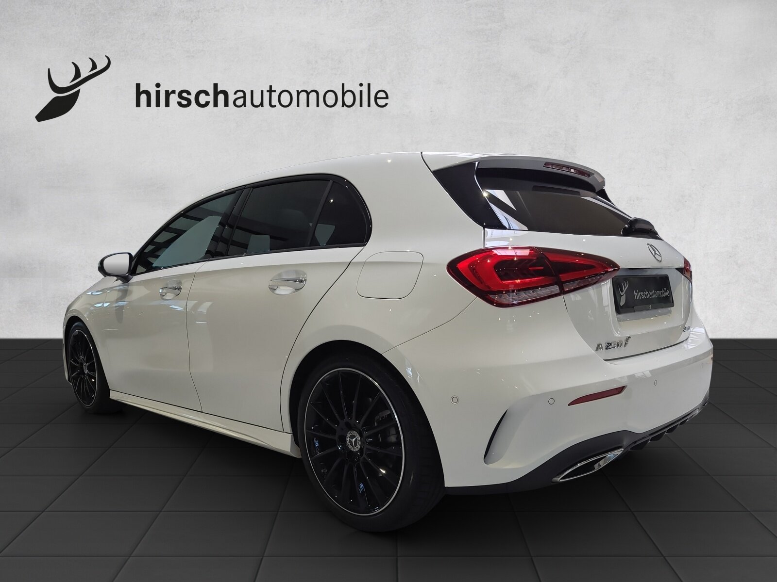 MERCEDES-BENZ A 250 AMG Line 4m, Benzin, Occasion / Gebraucht, Automatik - 7