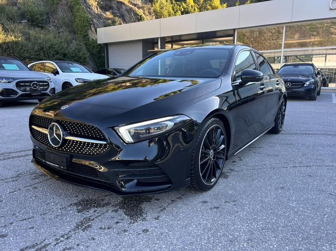 MERCEDES-BENZ A 250 AMG Line 4Matic, Benzin, Occasion / Gebraucht, Automatik