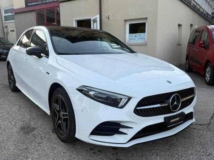 MERCEDES-BENZ A 250e AMG Line 8G-DCT, Plug-in-Hybrid Petrol/Electric, Second hand / Used, Automatic