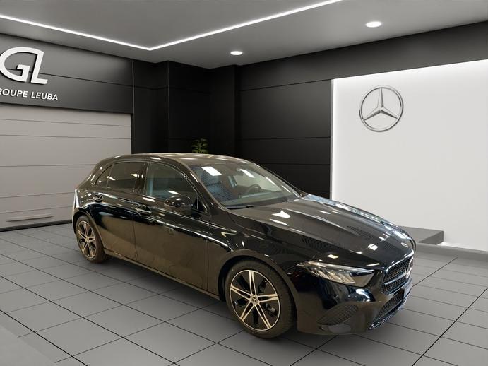 MERCEDES-BENZ A 250 4Matic 8G-DCT, Mild-Hybrid Petrol/Electric, Second hand / Used, Automatic