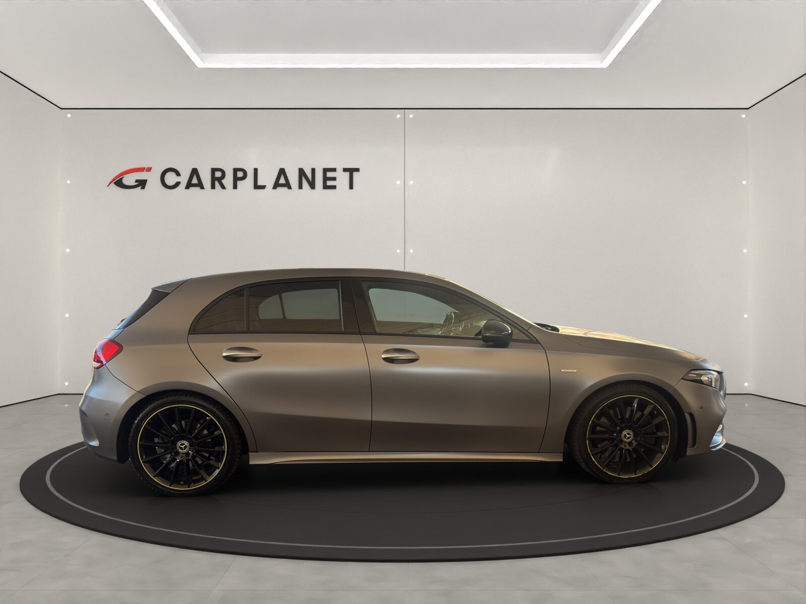 MERCEDES-BENZ A-Klasse W177 A 250 AMG Line 4x4 *225PS*, Petrol, Second hand / Used, Automatic - 3