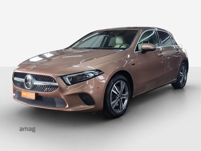 MERCEDES-BENZ A 250e Progressive, Benzin, Occasion / Gebraucht, Automatik