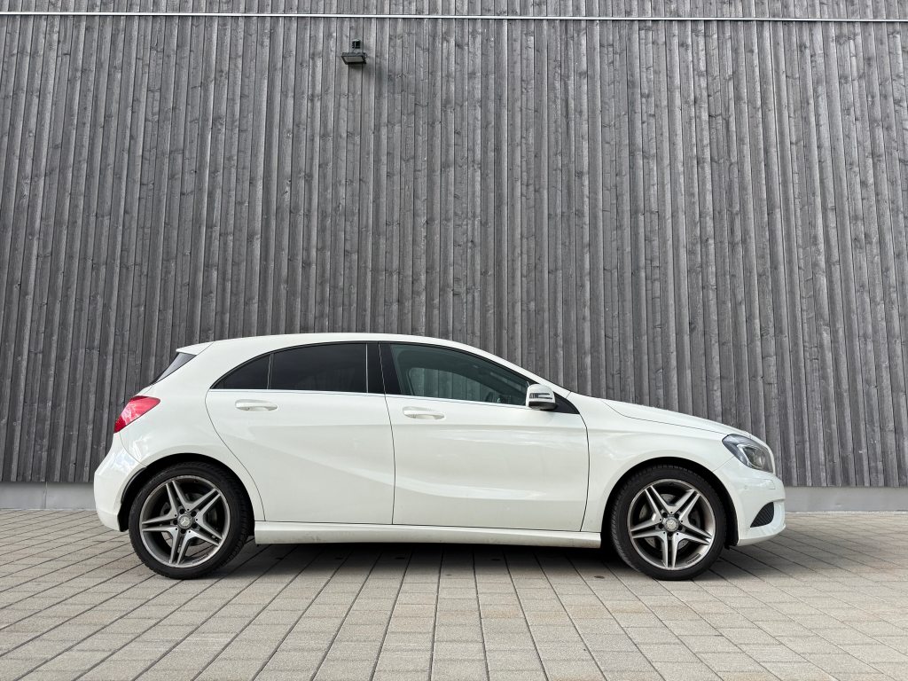 MERCEDES-BENZ A 250 Urban, Essence, Occasion / Utilisé, Automatique - 3