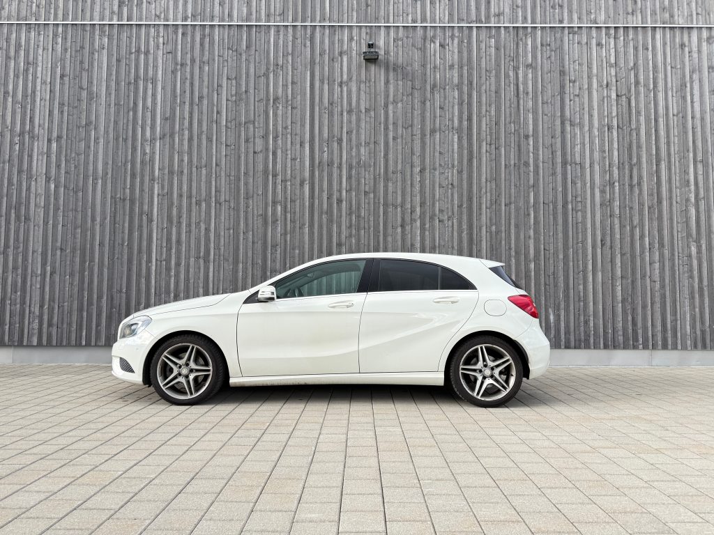 MERCEDES-BENZ A 250 Urban, Essence, Occasion / Utilisé, Automatique - 2